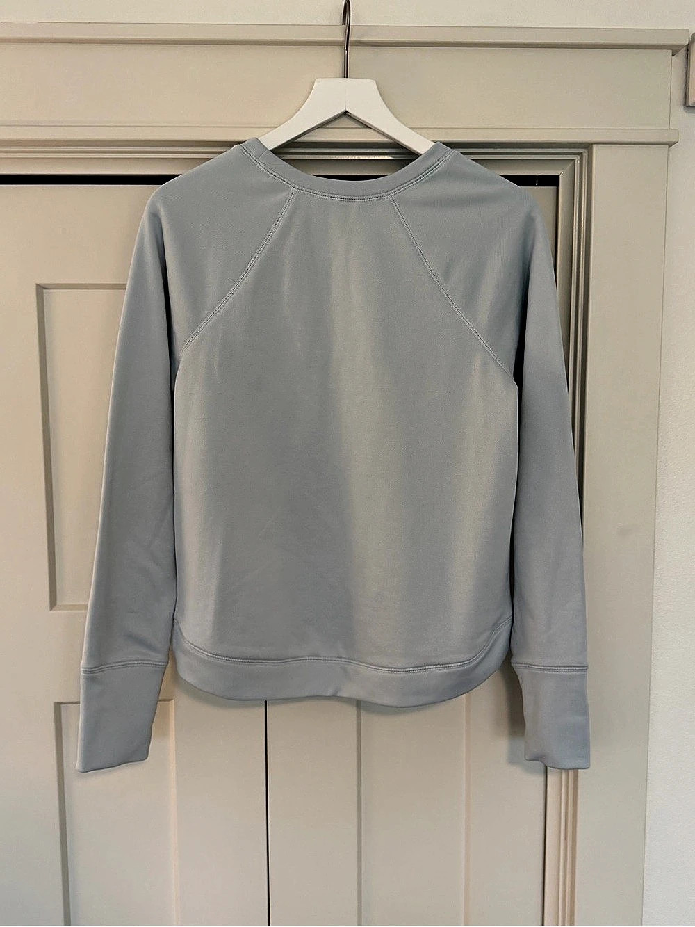Banana Republic Blue Pullover Sweatshirt Size Medium Like New
